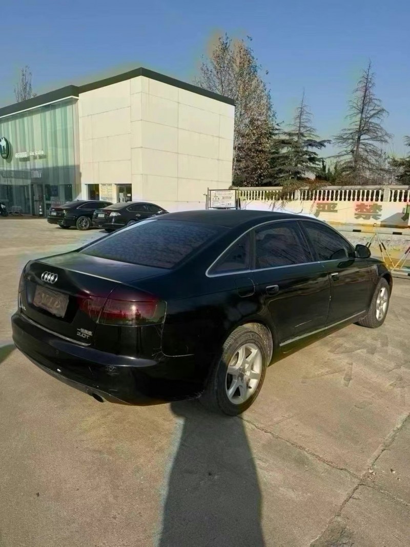青岛12年奥迪A6L8