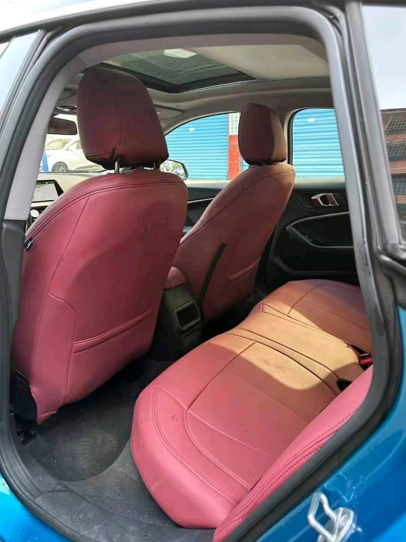 邵阳22年宝马2系7