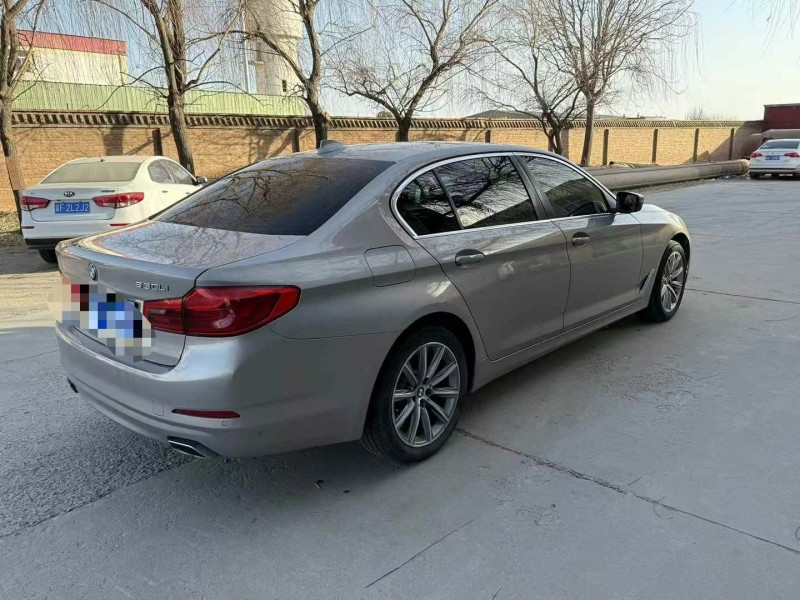 保定18年宝马5系6