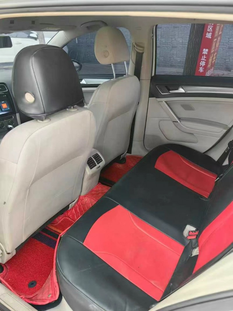 保定16年大众高尔夫8