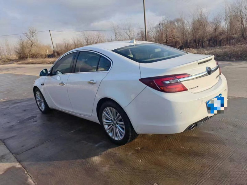 青岛14年别克君威5