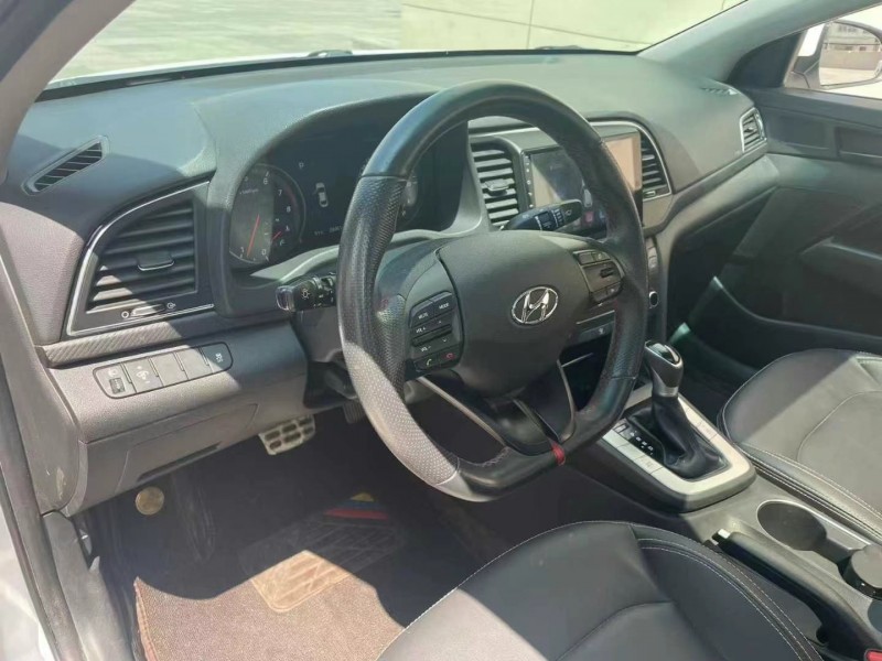 保定19年现代领动6