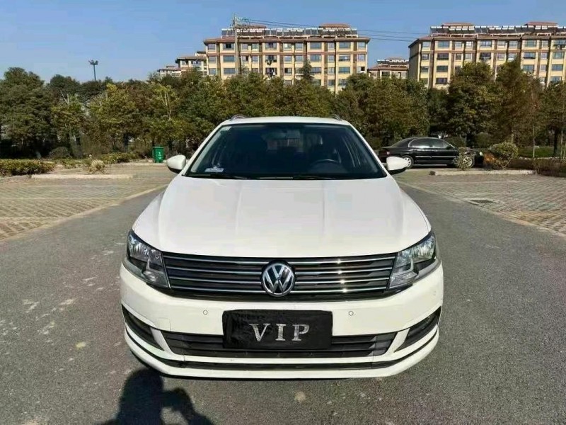 連云港17年大眾朗行1