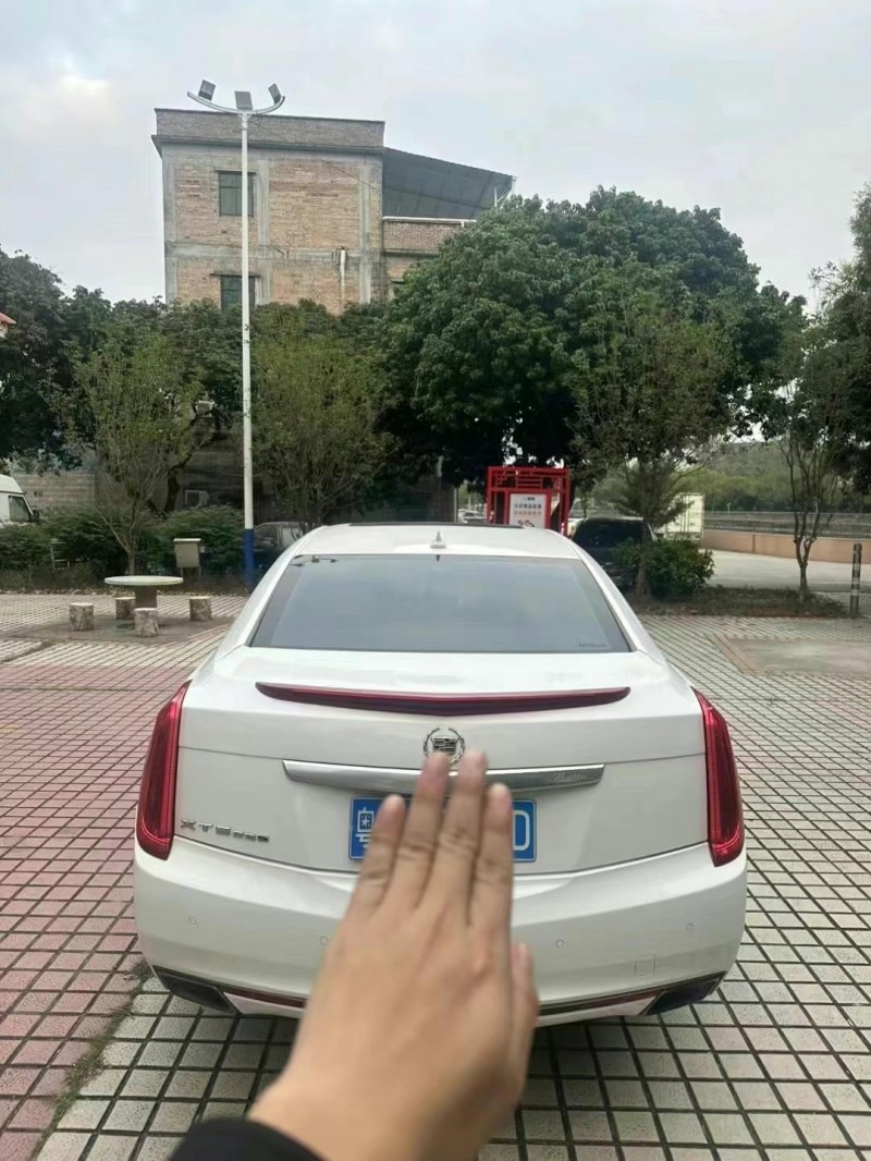 廣州13年凱迪拉克XTS4