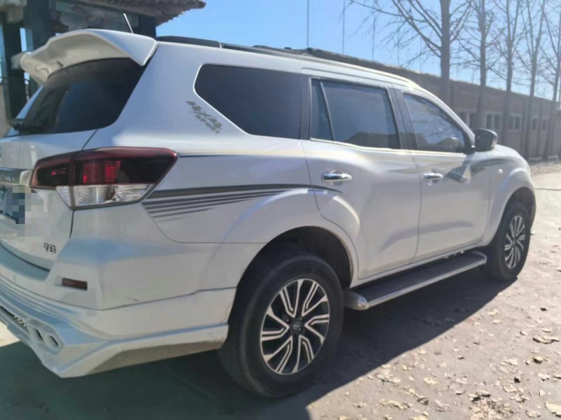 保定21年日产途达5