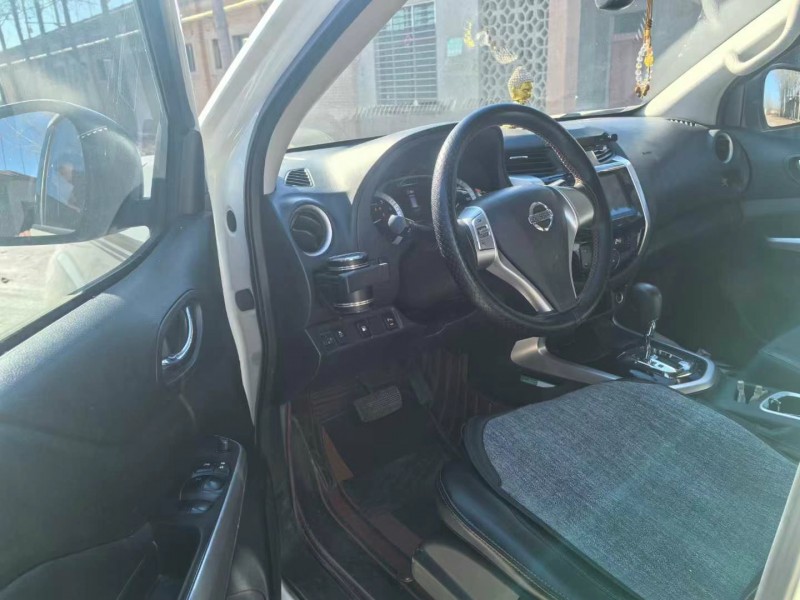 保定21年日产途达8