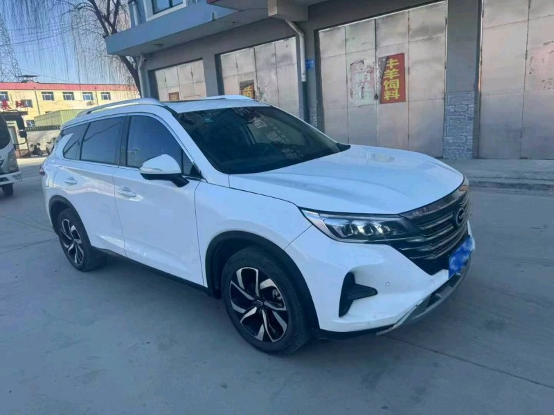 保定20年传祺GS52