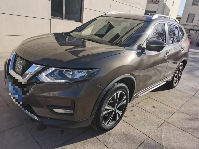 保定19年日产奇骏2