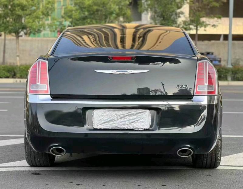 鄭州14年克萊斯勒300C8