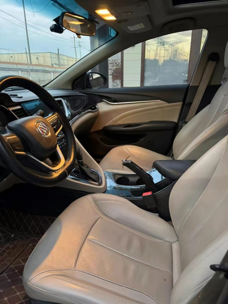 保定17年别克英朗7