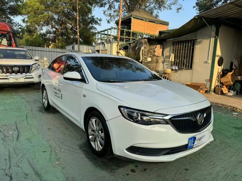 广州18年别克英朗2