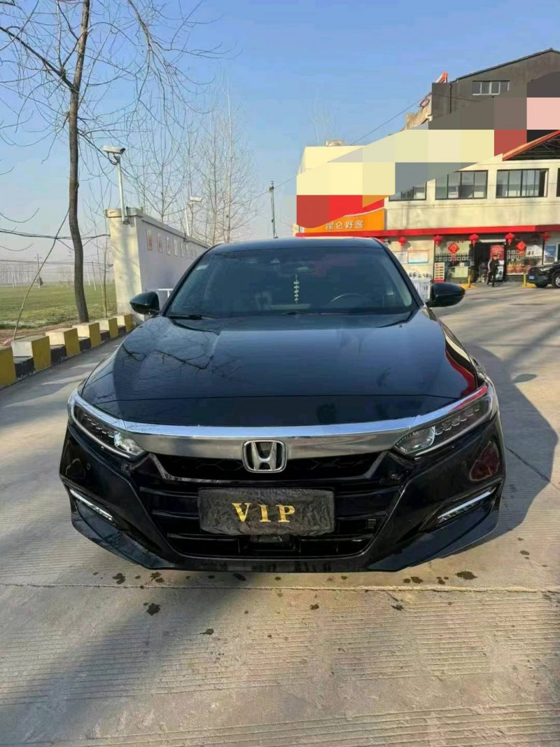 潍坊21年本田雅阁1