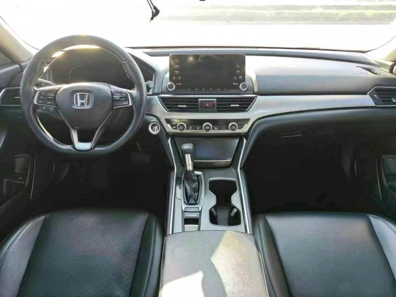 潍坊18年本田雅阁7