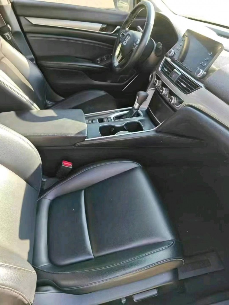 潍坊18年本田雅阁8