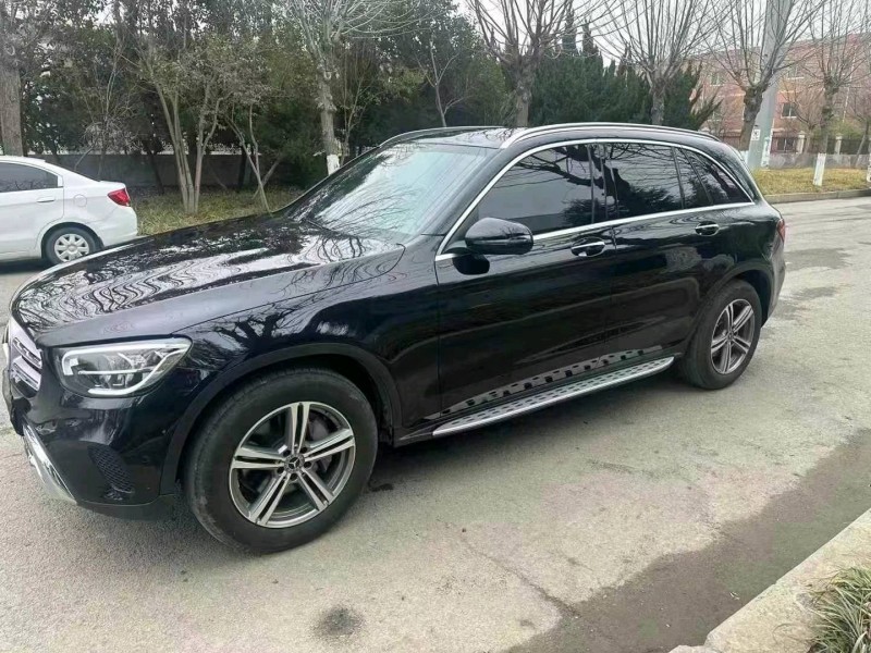 济宁21年奔驰GLC2