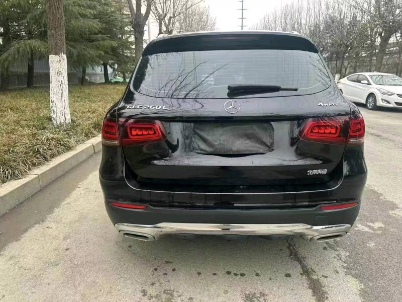 济宁21年奔驰GLC3