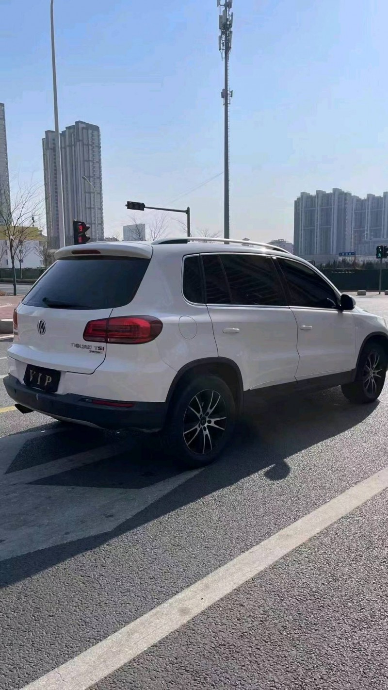 济宁16年大众途观3