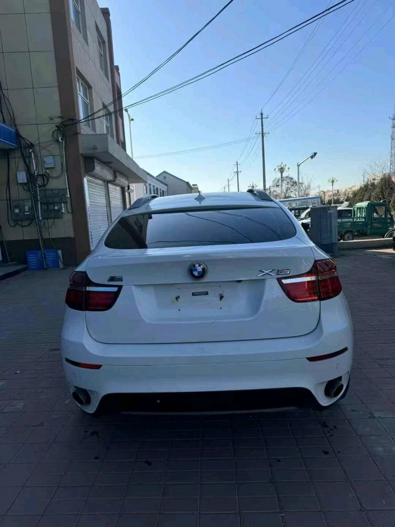 济宁13年宝马X64