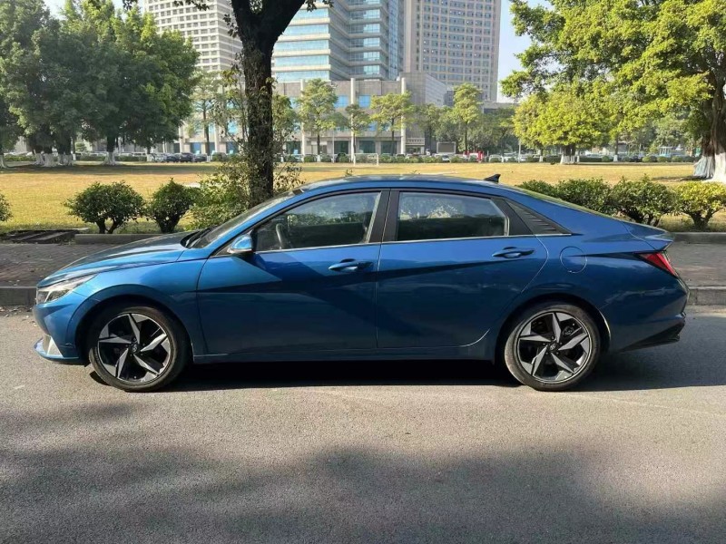 东莞20年现代伊兰特3