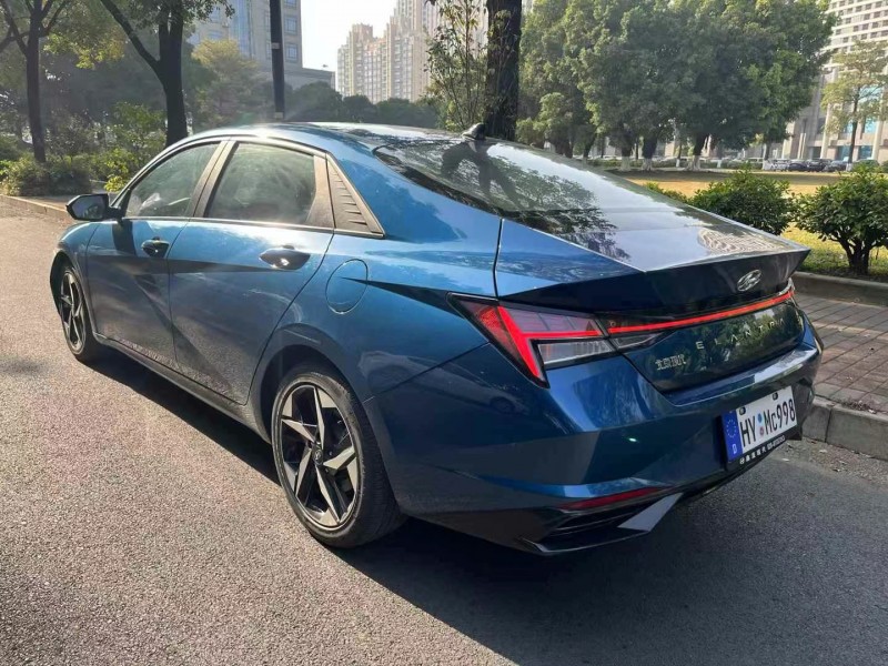 东莞20年现代伊兰特4