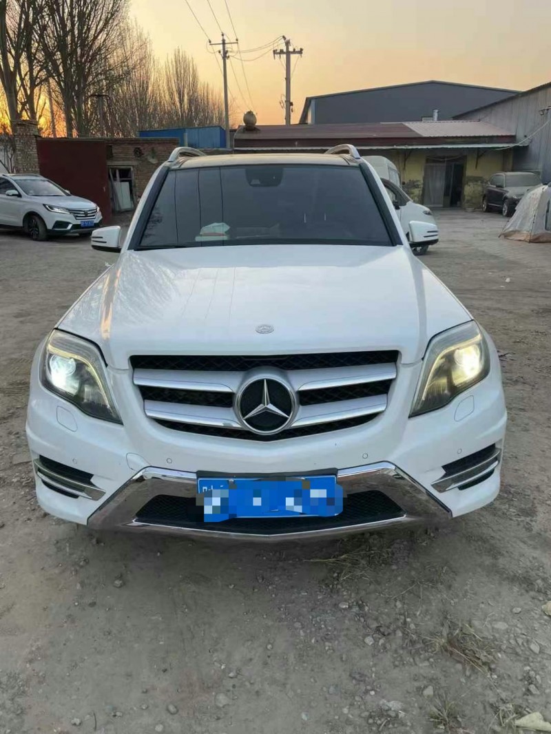 保定15年奔驰GLK1