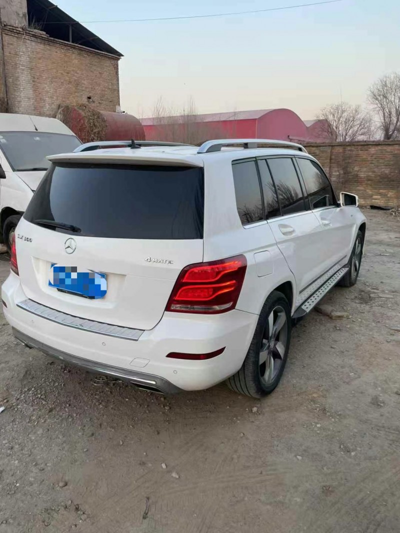 保定15年奔驰GLK6