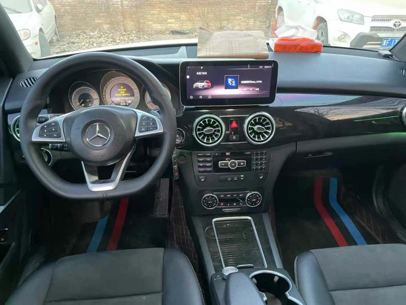 保定15年奔驰GLK8