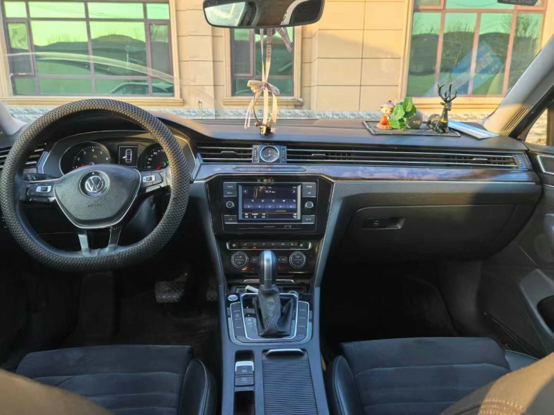 保定18年大众迈腾6