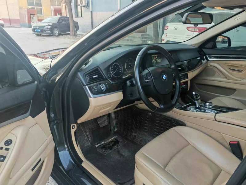 保定13年宝马5系8