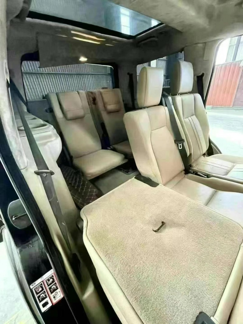 临沂15年路虎发现7