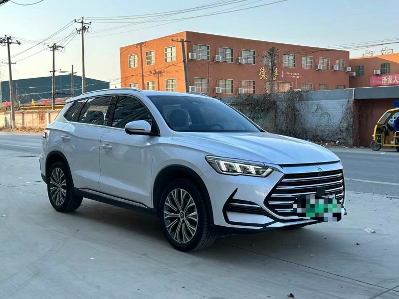 保定23年比亚迪宋3