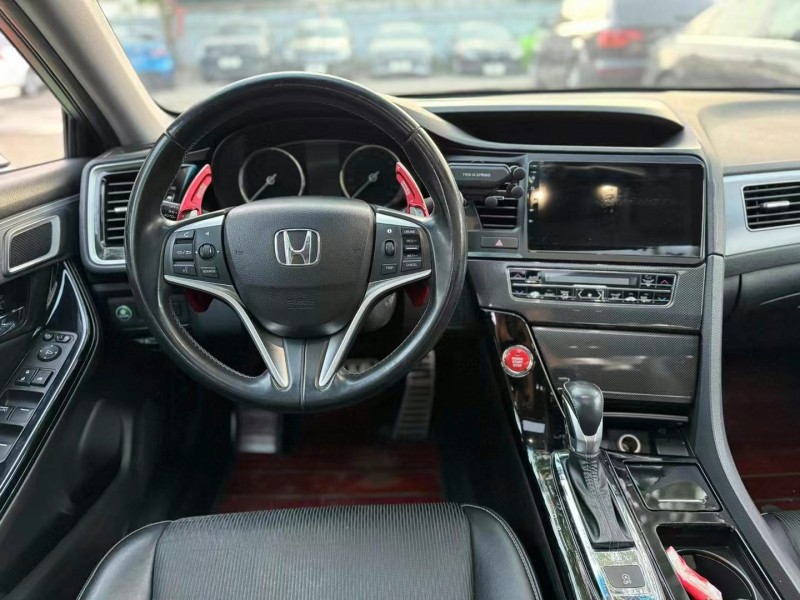 广州15年本田思铂睿7