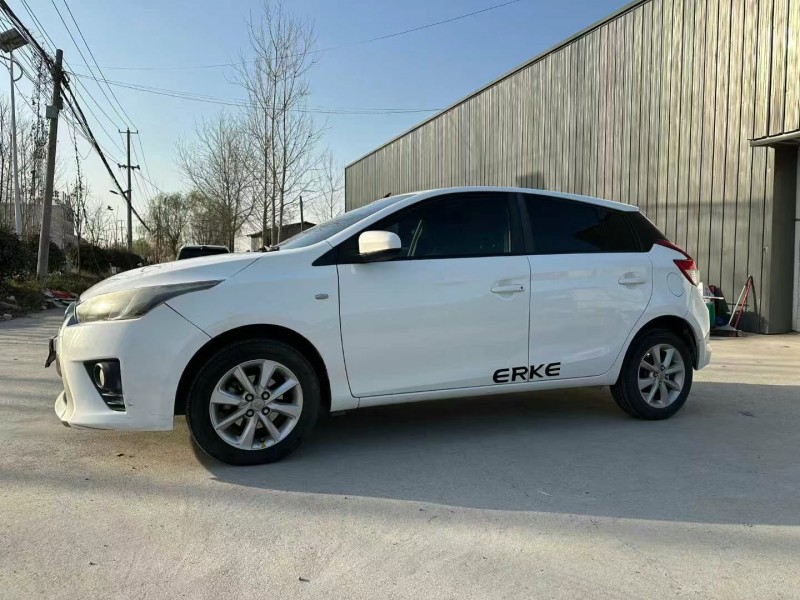 徐州15年丰田YARiS L 致炫3