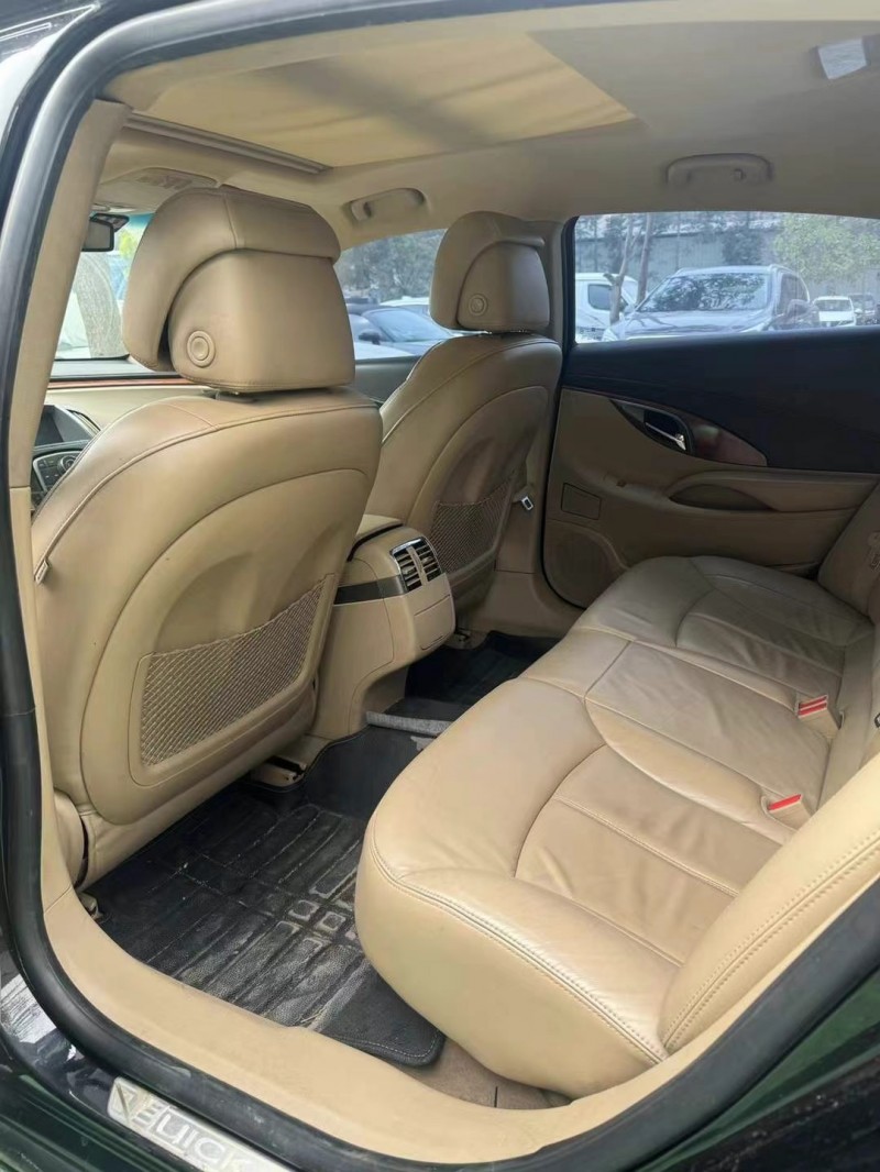 广州11年别克君越6