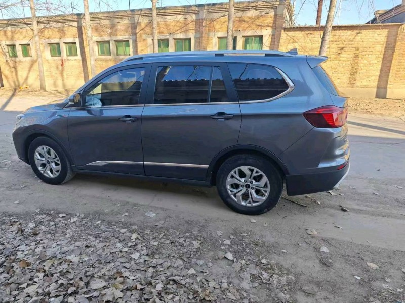 保定20年SWM斯威汽车G055