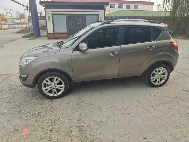 保定14年长安汽车CS352