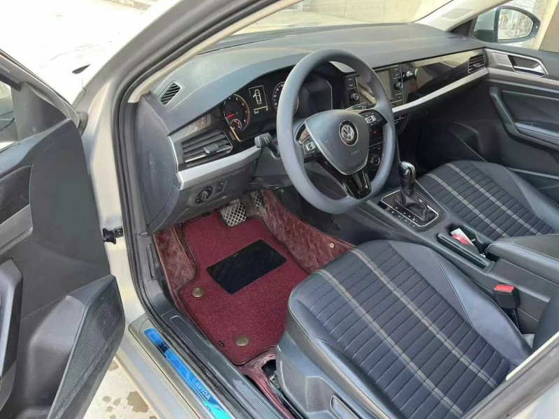 保定20年大众朗逸7