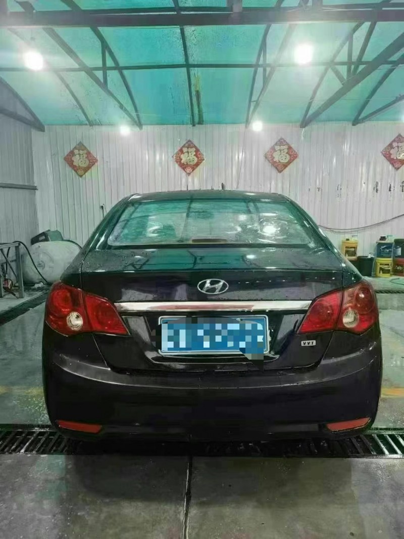 保定10年现代悦动5