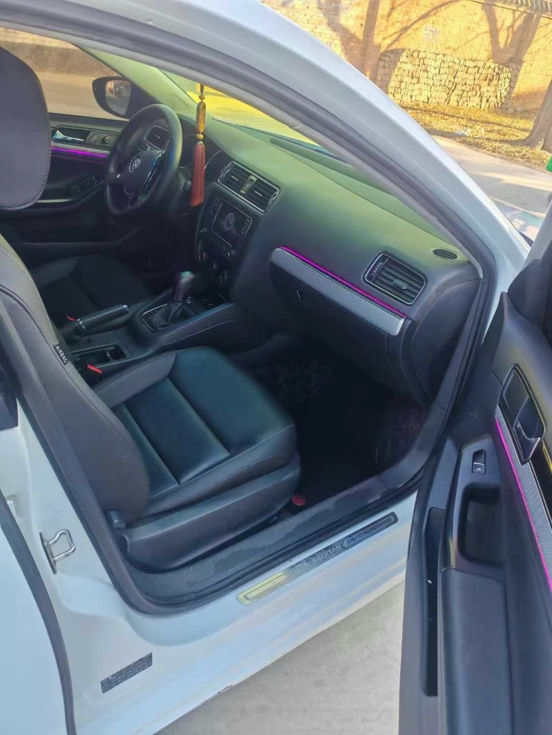 保定19年大众速腾7