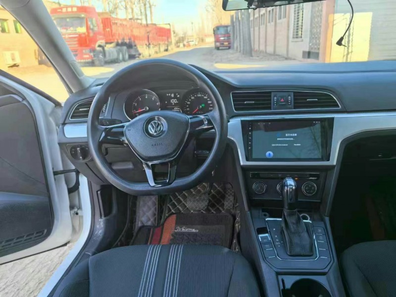 保定18年大众凌渡6