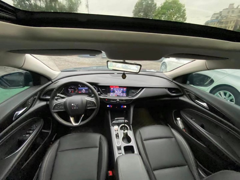 广州23年别克君威7