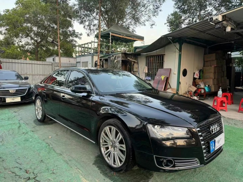 广州13年奥迪A8L2