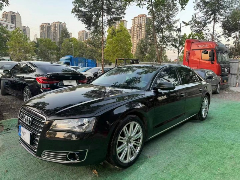 广州13年奥迪A8L3