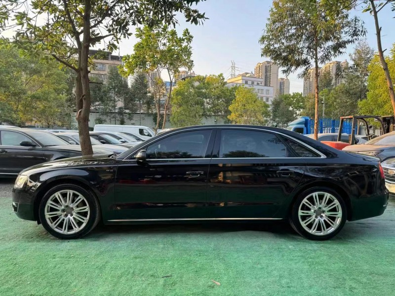 广州13年奥迪A8L4