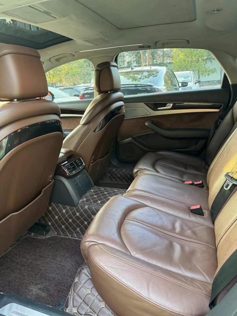 广州13年奥迪A8L6