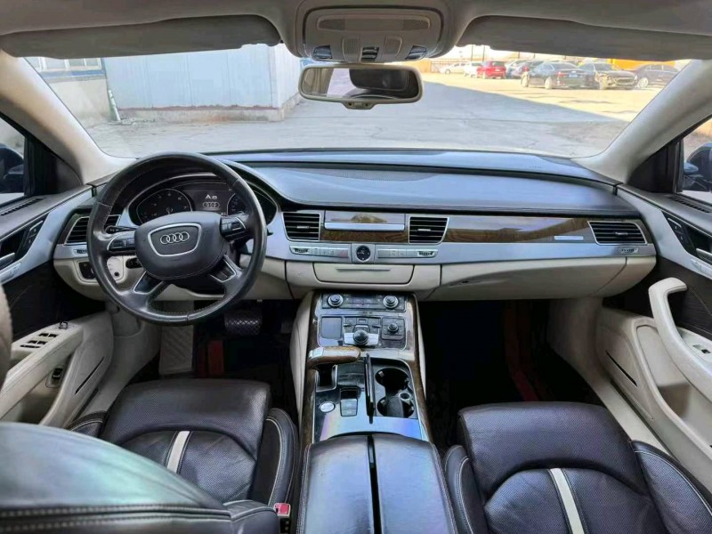 保定14年奥迪A8L4