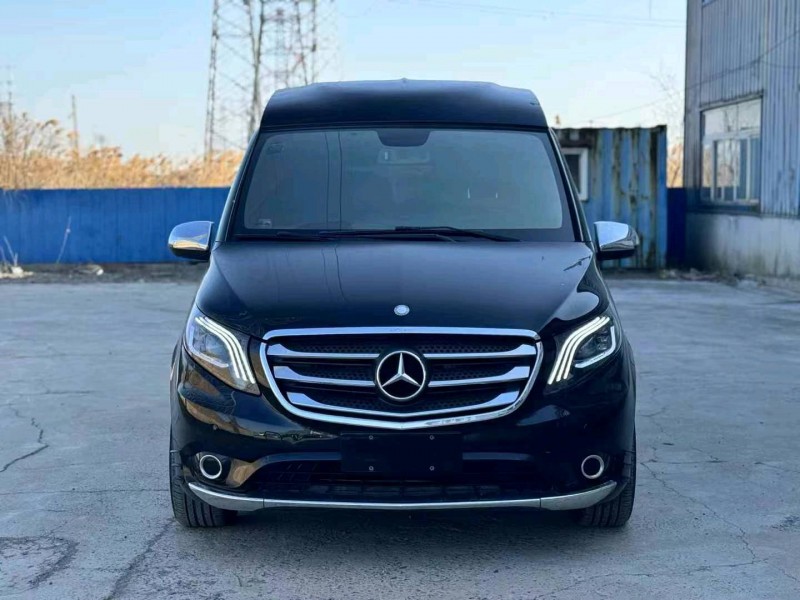 保定17年奔驰威霆1