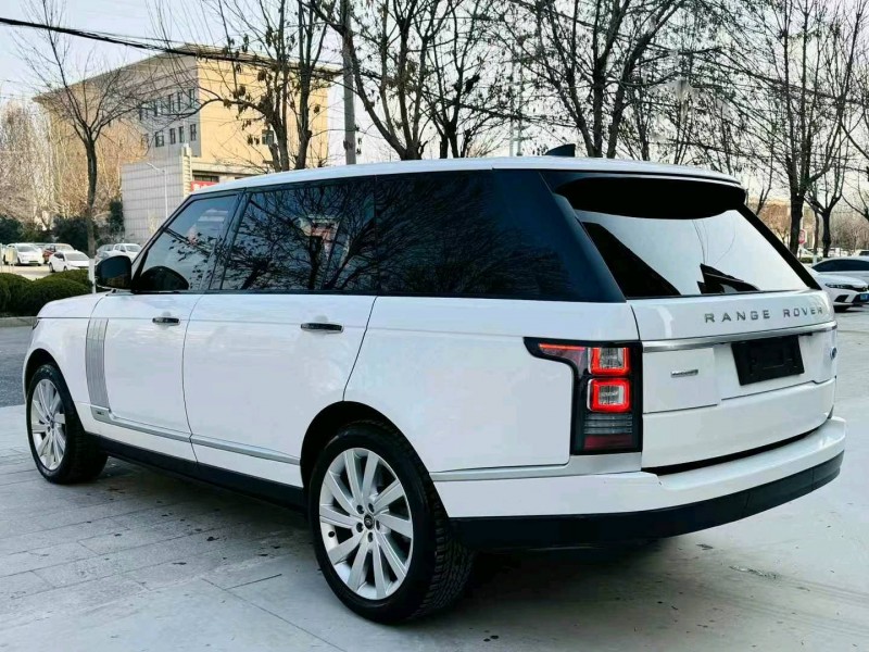 济宁18年路虎揽胜行政5