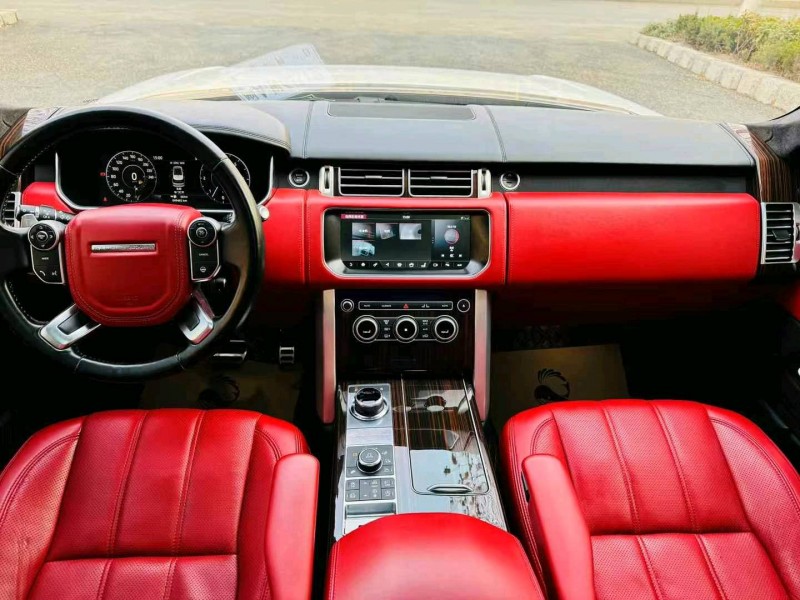 济宁18年路虎揽胜行政8