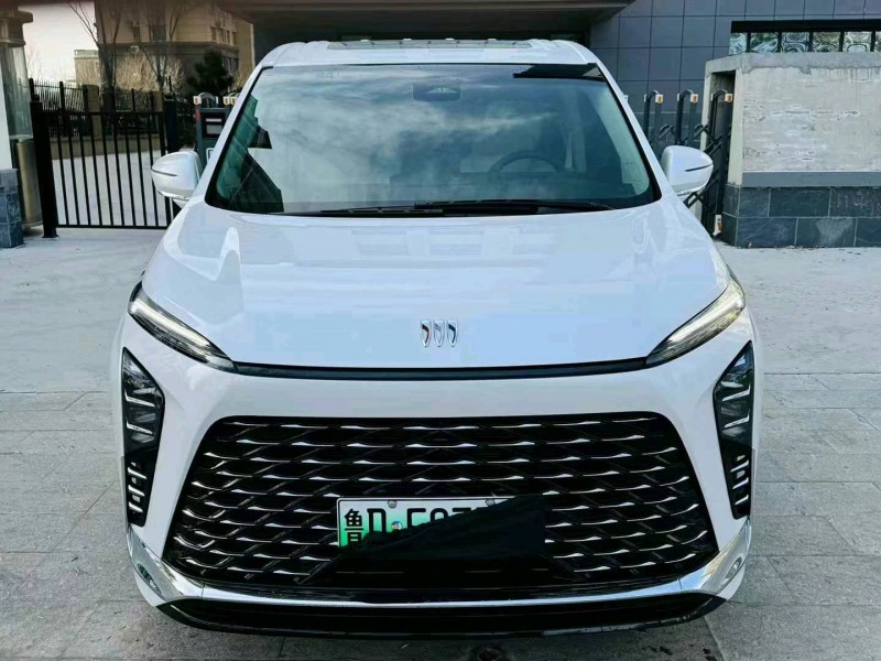 济宁24年别克GL81